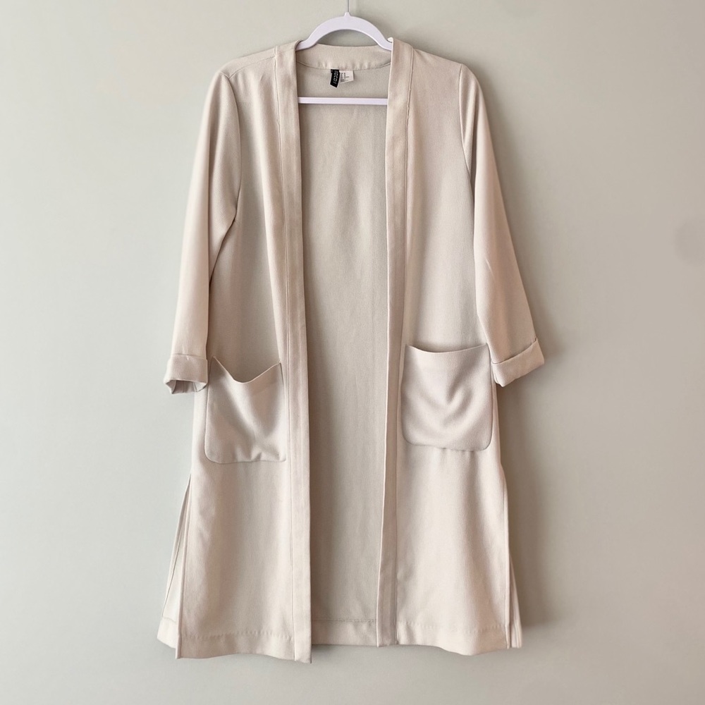 LIGHTWEIGHT DUSTER